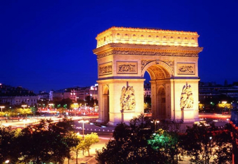 Новый Год в ПАРИЖЕ 2015. 7 ночей / 8 дней  от 370 евро !!!